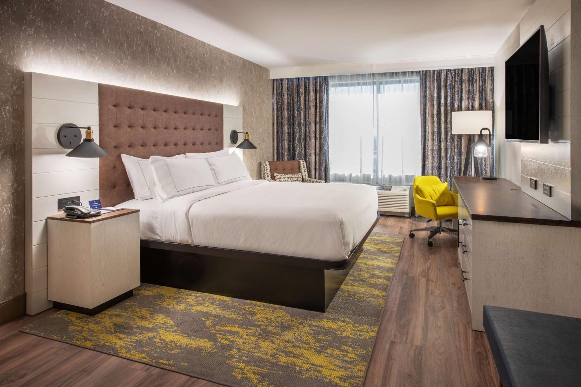 ホテル Doubletree By Hilton Monroe Township Cranbury Rossmoor エクステリア 写真